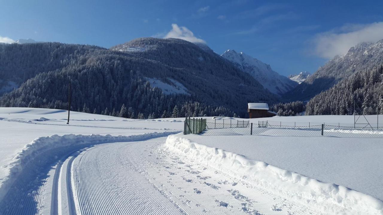 Gasthof Wacht Untertilliach Exterior foto