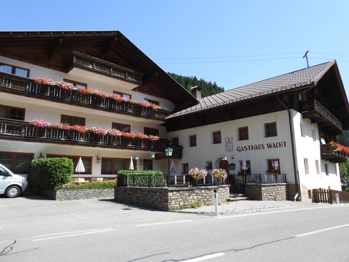 Gasthof Wacht Untertilliach Exterior foto