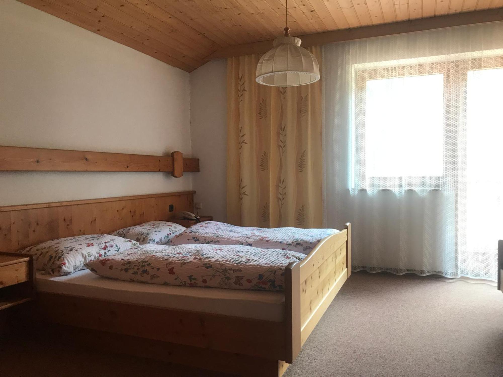 Gasthof Wacht Untertilliach Cameră foto